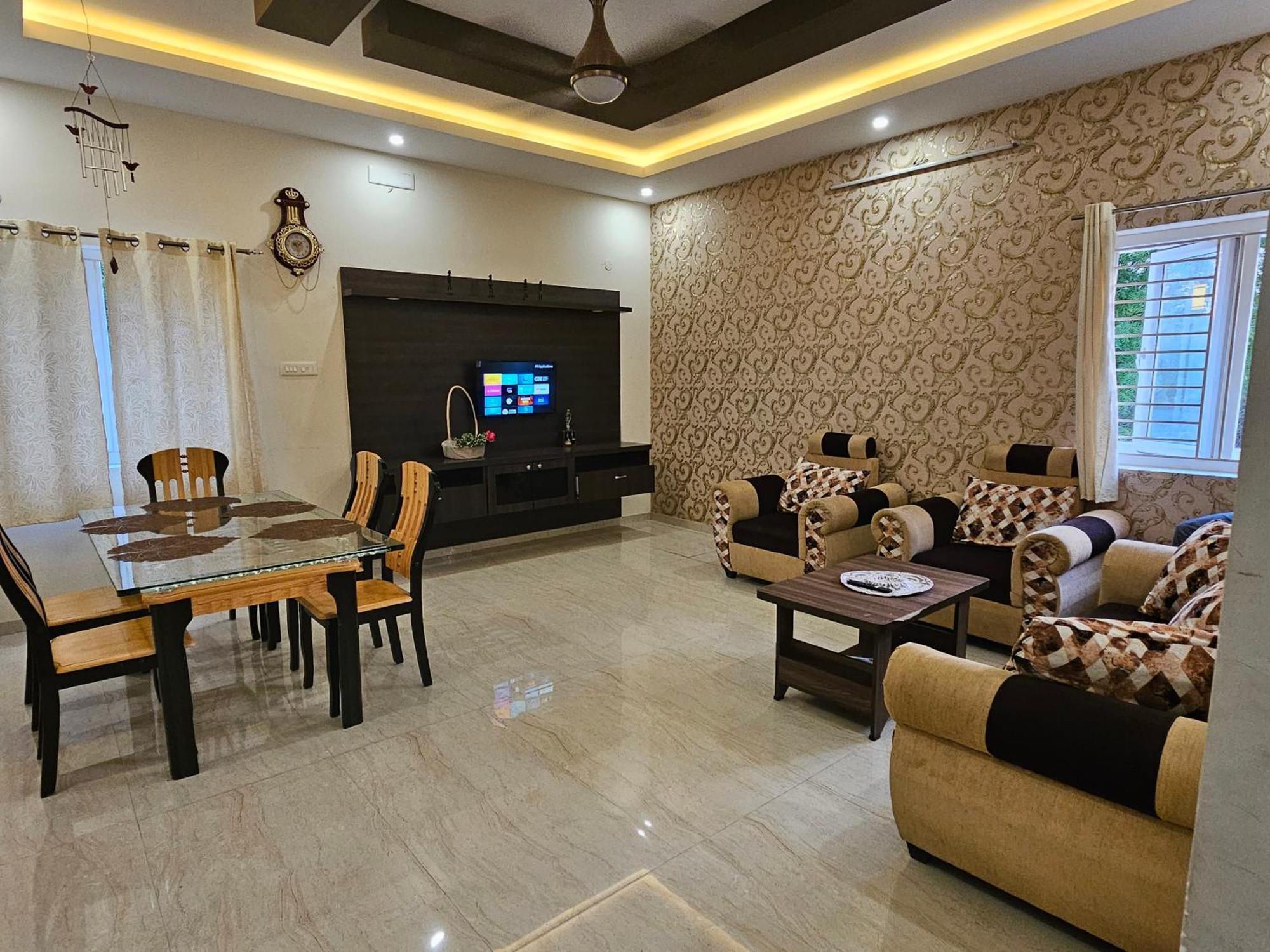 Shi'S Vilva - The Bungalow In Coimbatore - Near Airport, Kmch, Codesia ภายนอก รูปภาพ