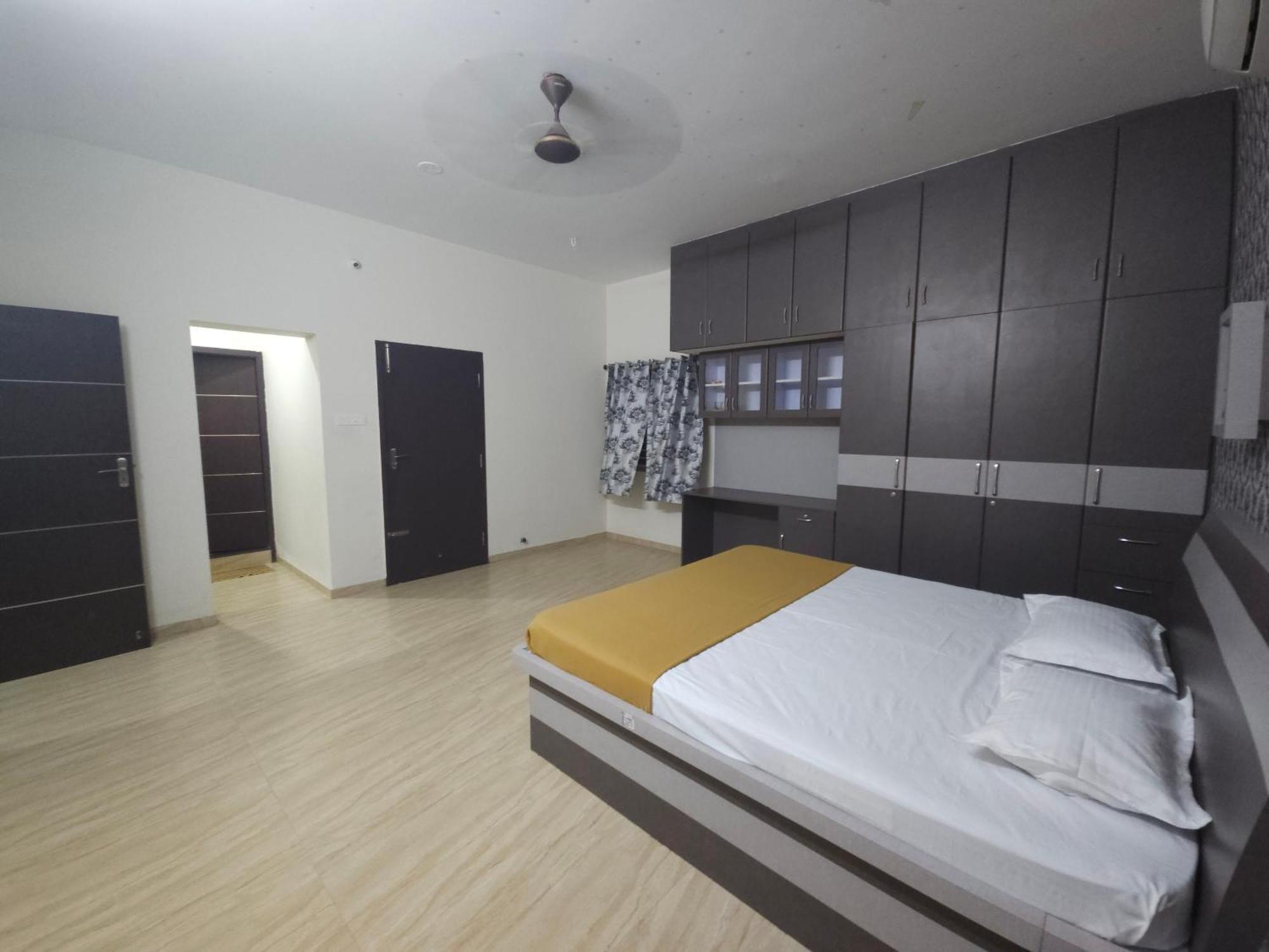 Shi'S Vilva - The Bungalow In Coimbatore - Near Airport, Kmch, Codesia ภายนอก รูปภาพ